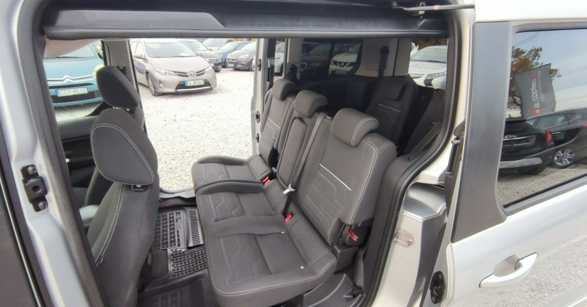 Ford Tourneo Connect Grand