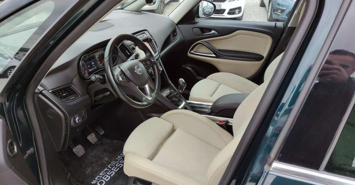 Opel Zafira